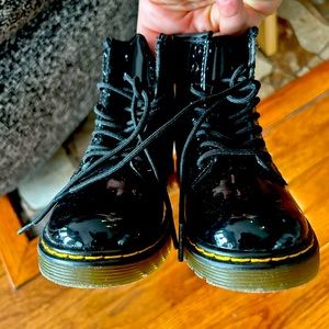 Worn once | Doc Martens, toddler US 9